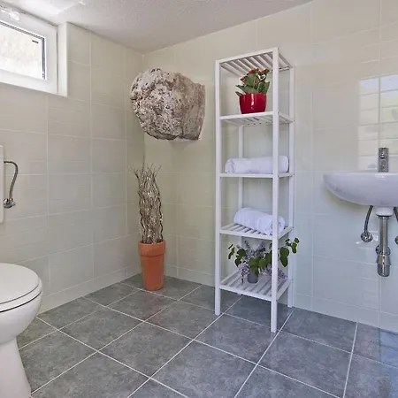 Feriehus Mila By Interhome Gradisce (Istria)